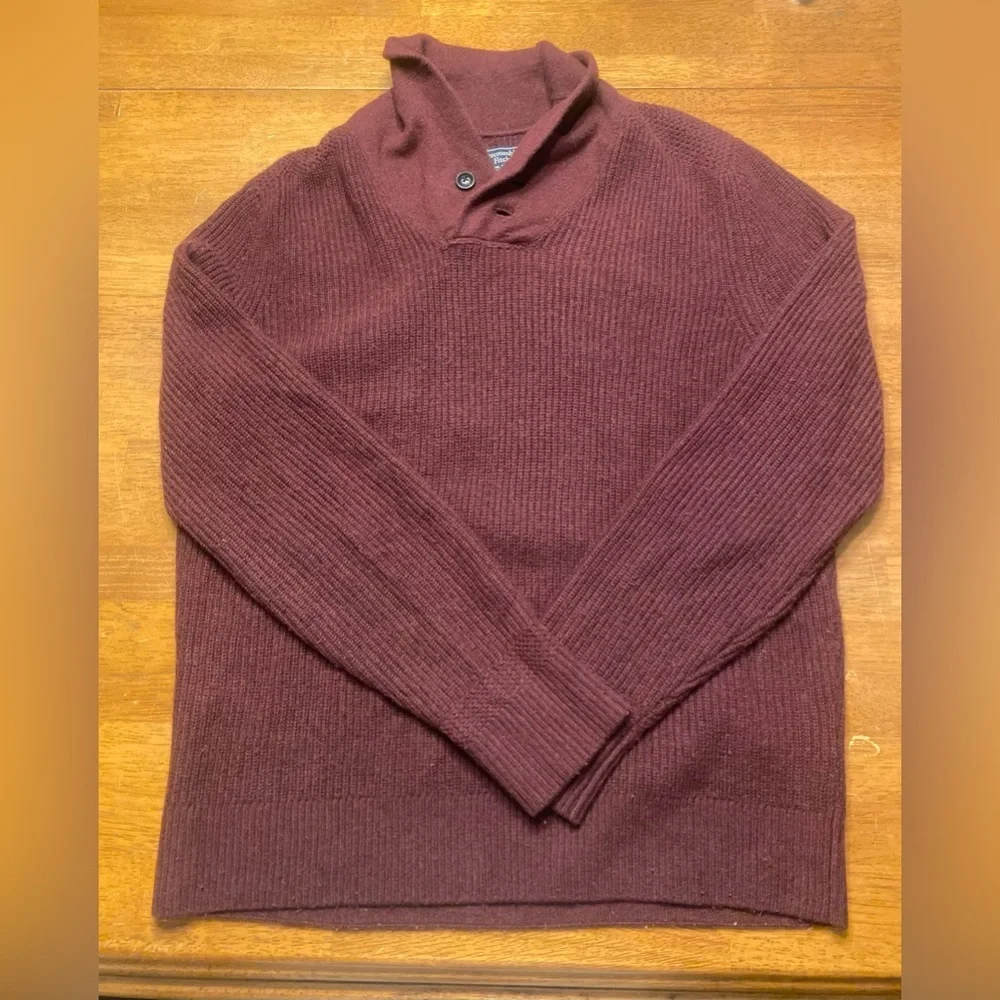 VTG Abercrombie & Fitch Men's Deep Maroon Shawl Collar Sweater